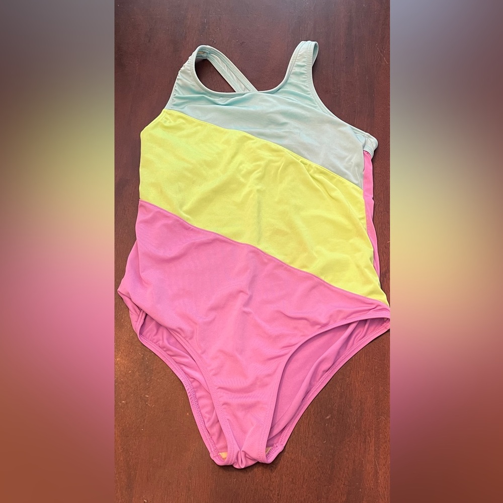 Lands End Girls Colorblock Swimsuit!